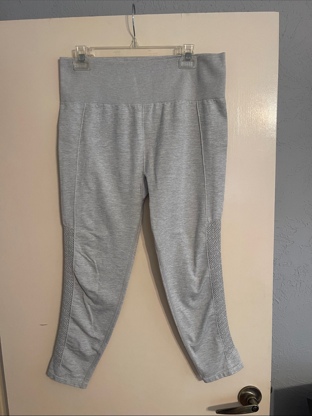 NWOT Fabletics Grey Athletic Leggings - Soft Stretch Active Bottoms